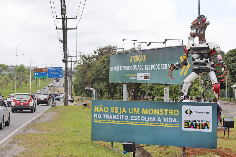 Bahia registra média de oito mortes por dia no trânsito